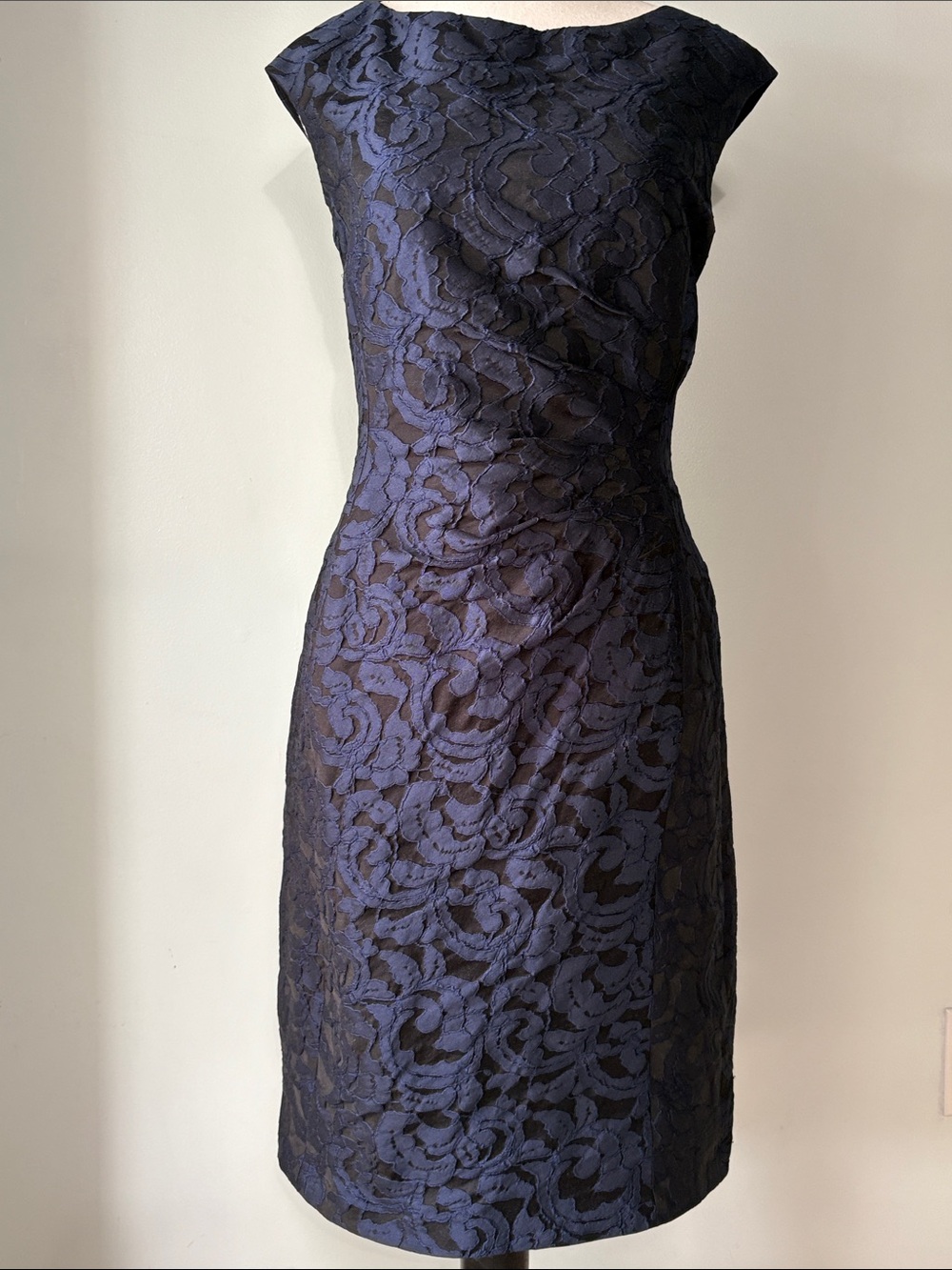 Lauren Ralph Lauren Navy/Black Sheath Dress Floral Jacquard Overlay. Size—12